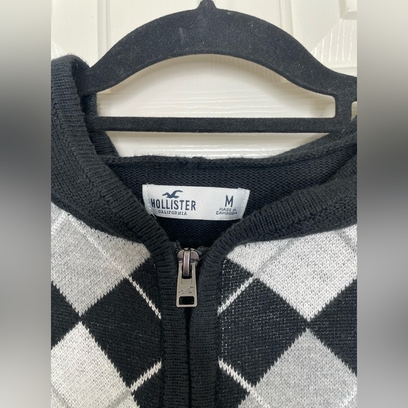 Hollister y2k black and gray argyle cropped hooded zip up sweater | M - Picture 5 of 10